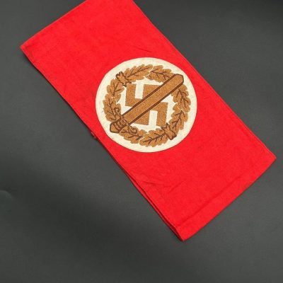 SA arm band.