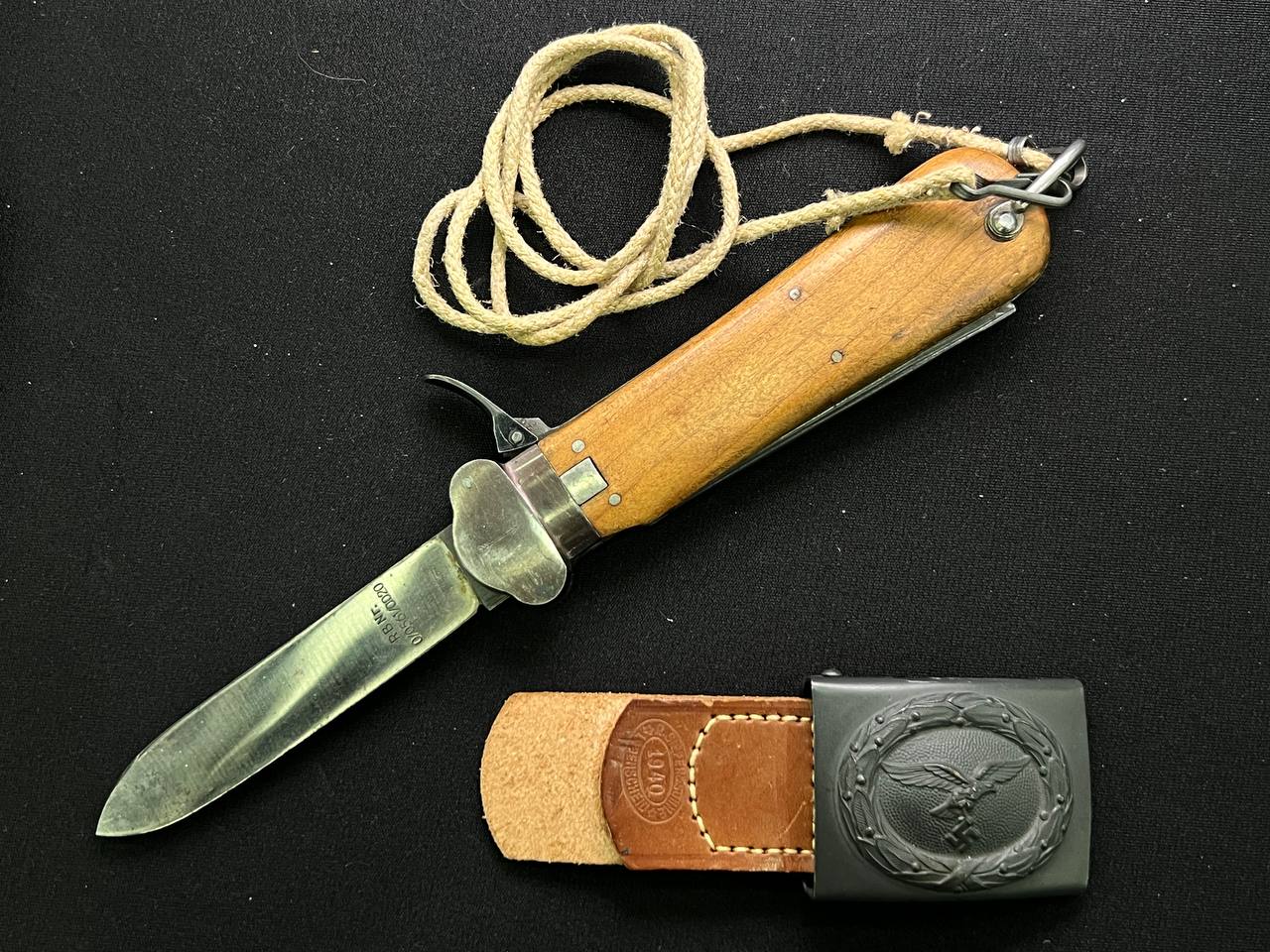 Gravity Knife with Lanyard and Luftwaffe Buckle with Tab