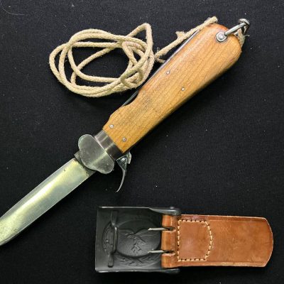 Gravity Knife with Lanyard and Luftwaffe Buckle with Tab