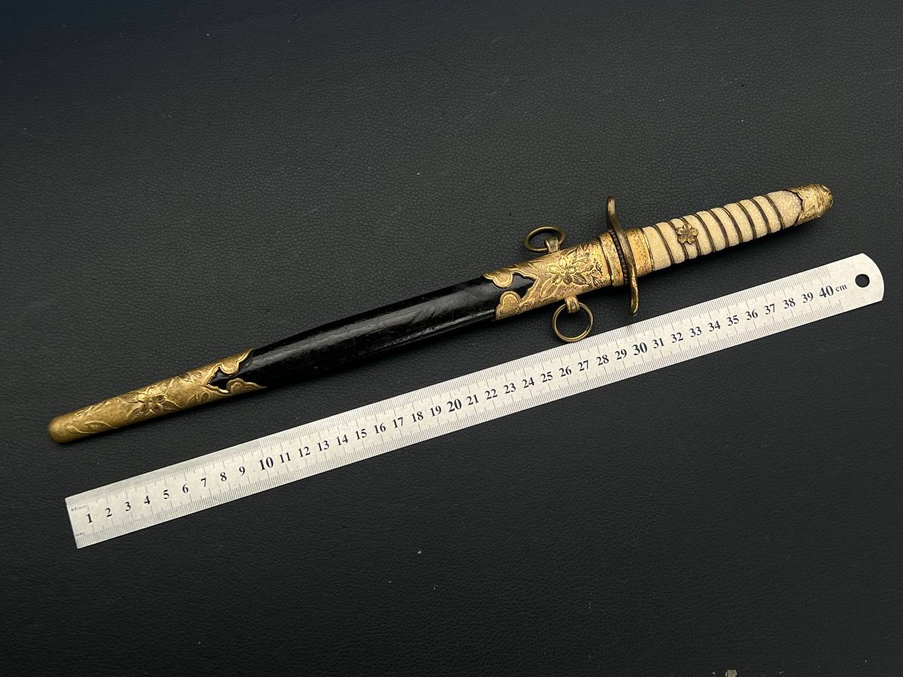 Japanese Naval Officer’s Dagger, Model 1883.