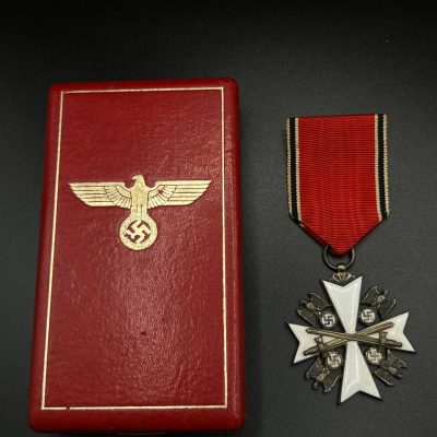 Cased Third Class Eagle Order with Swords – Godet