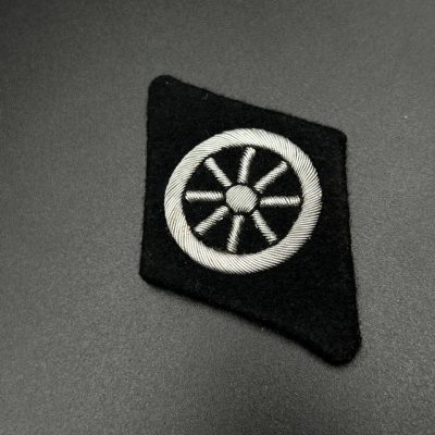 A Sleeve Diamond for SS Motorized UnitsTransport Leaders