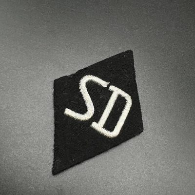 A Sleeve Diamond for Members of the SD