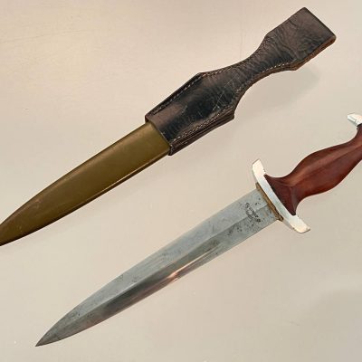 NPEA dagger for course participants.