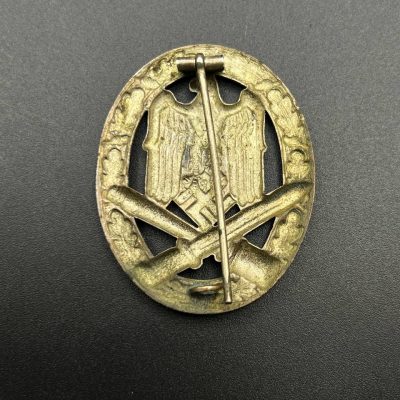 General assault badge