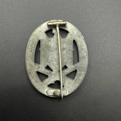 General assault badge