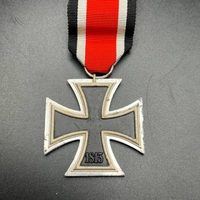 Iron Cross 2nd Class, 1939 pattern, marked “4” (Steinhauer & Lück).