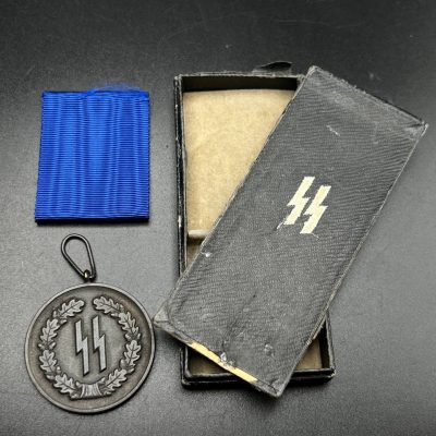 SS Long Service Medal (4 Years), with original case and ribbon