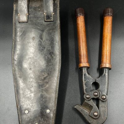 Wire Cutters in Pouch (Barbed Wire Cutters).