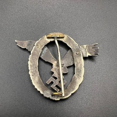 Pilot’s Badge – J1