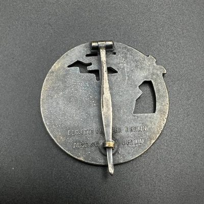Blockade Runner Badge