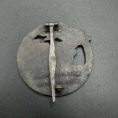 Blockade Runner Badge