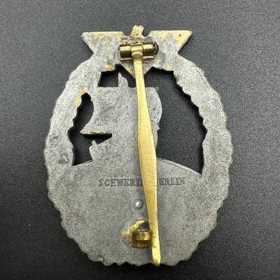 Auxiliary Cruiser War Badge