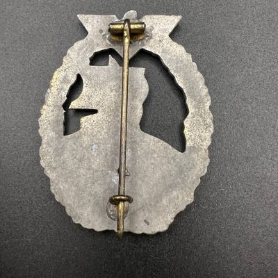 Auxiliary Cruiser War Badge