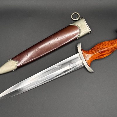 SA Service Dagger (Early type). [Wilhelm Kober].