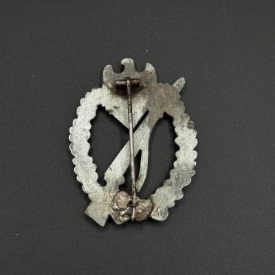 Infantry Assault Badge in Silver, Zinc, repair