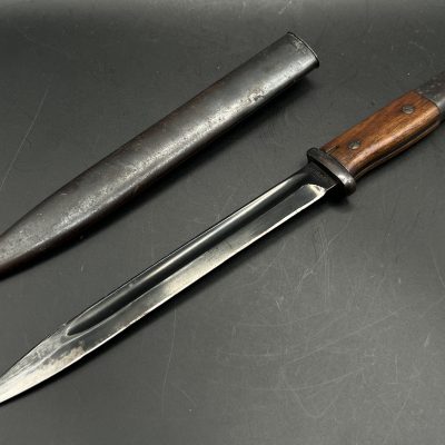 Mauser rifle bayonet (1934-1945). 1939 – Berg&Co 39. [Berg & Co]. Sharpened blade. Matching numbers.