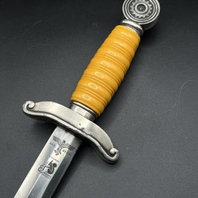 Dagger of the Leader of the Technical Emergency Corps (TeNo), Model 1938 (Matching numbers). [Carl Eickhorn]. German Labour Front (DAF) Dagger. [Carl Eickhorn, Solingen]